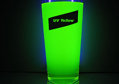 Свечение красителя UV Yellow
