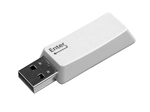 USB-флешка в клавиатурной клавише enter